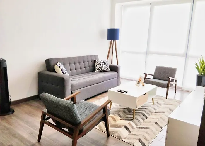 Apartment Two Beautiful 1 Bedroom Aptssame Tower Hs Wifipool *