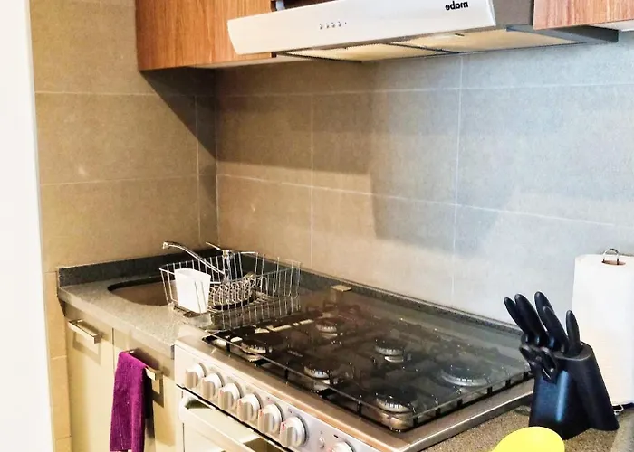 Apartment Two Beautiful 1 Bedroom Aptssame Tower Hs Wifipool *