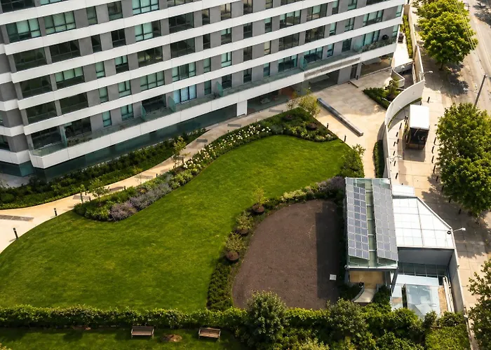 Two Beautiful 1 Bedroom Aptssame Tower Hs Wifipool